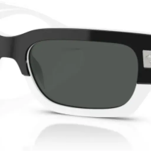 Test Versace VE4465 XXL : de grosses lunettes de soleil qui assument leur style